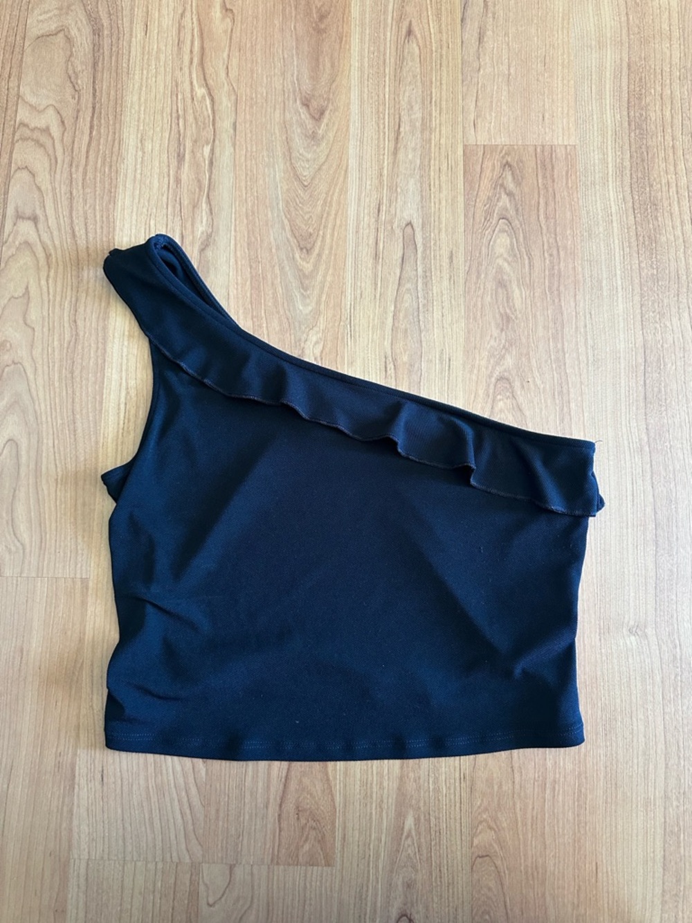 Express Black One-Shoulder Crop Top